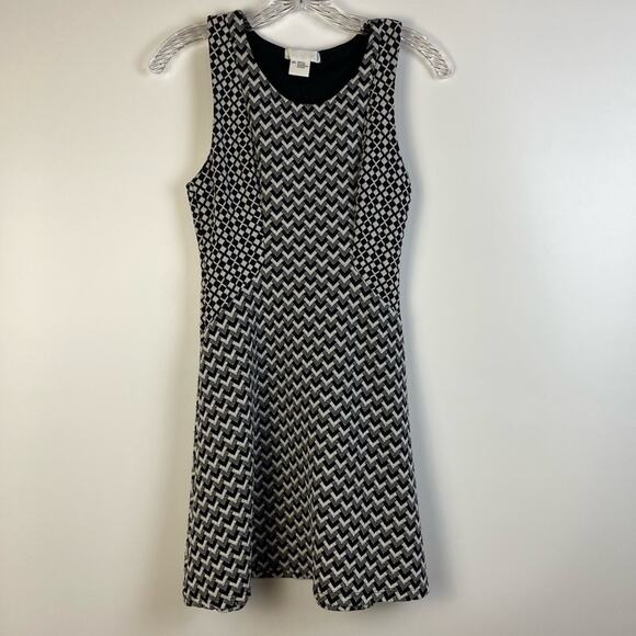 COOPERATIVE CHEVRON ARGYLE BLACK AND WHITE SLEEVELESS DRESS SIZE XS - Picture 1 of 10